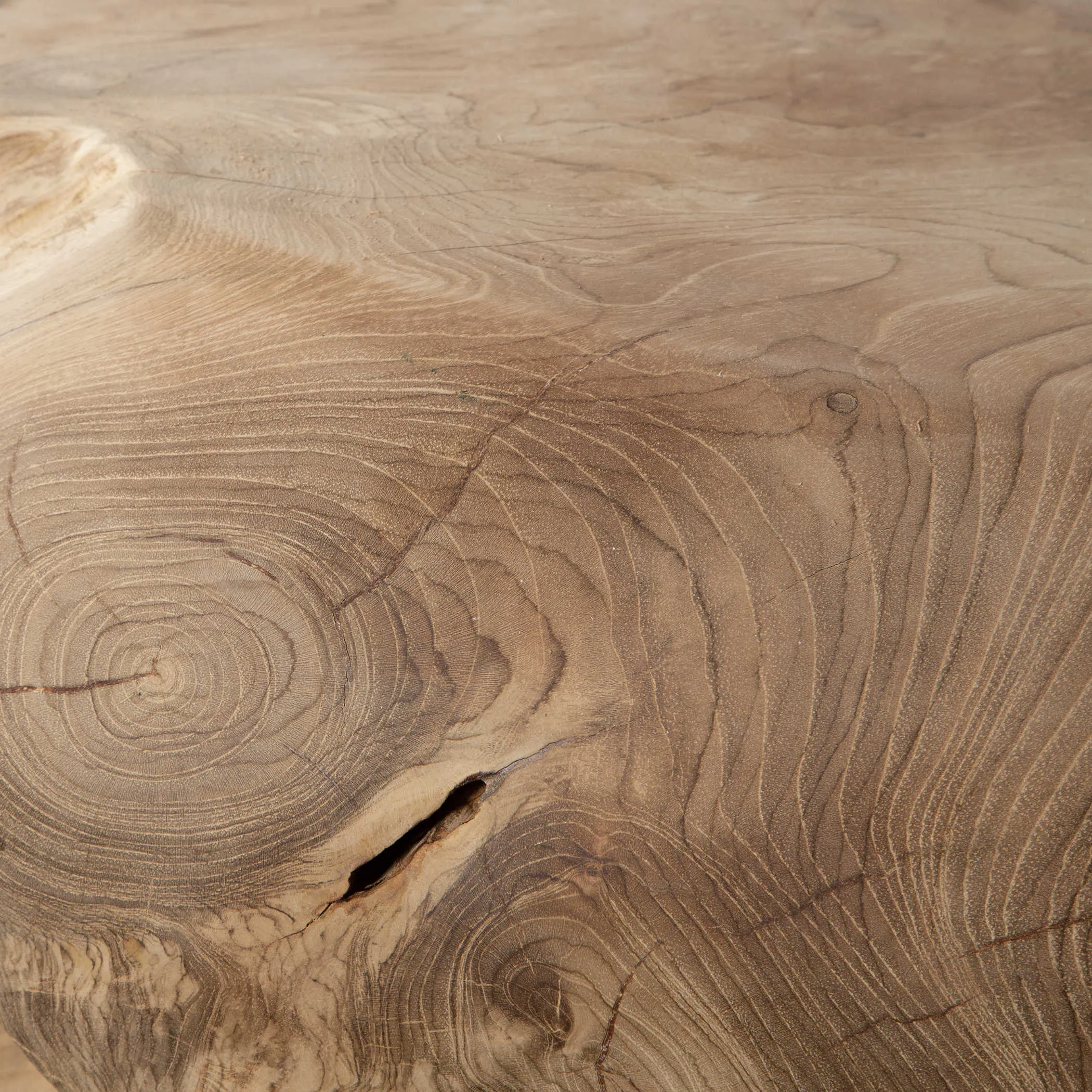 Sola Side Table