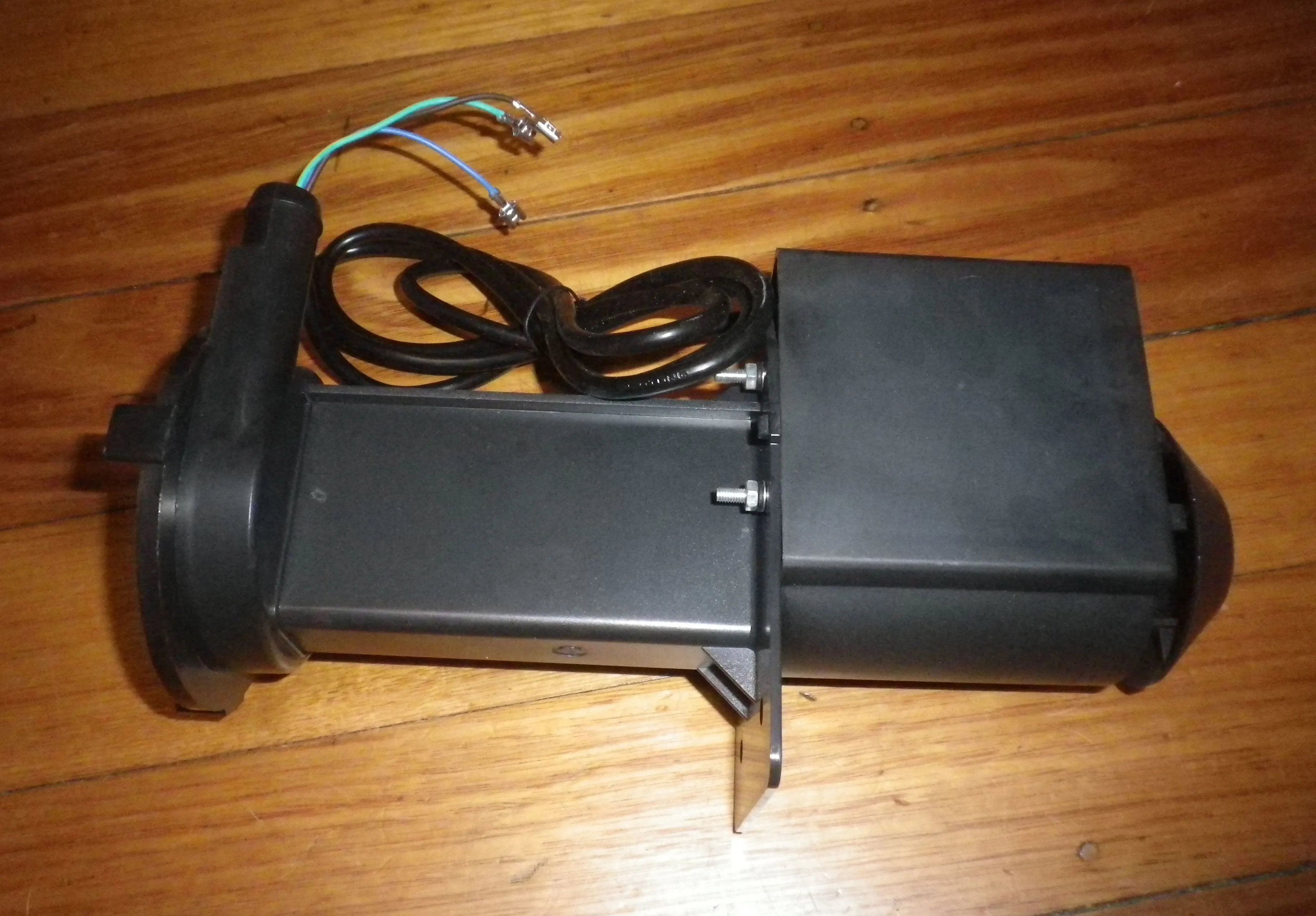Universal Evaporative Cooler Water Pump. 30litres/min. - Part # AC116